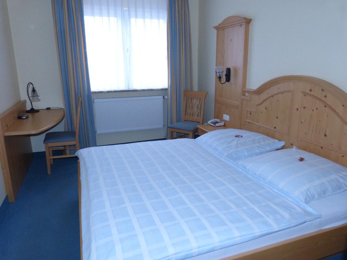 Karstens Gasthof Nordhastedt Eksteriør billede